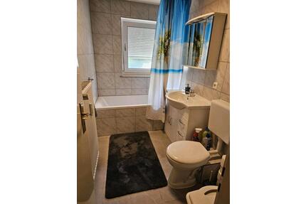 Zweifamilienhaus zu verkaufen - 300.000,00&nbsp;EUR Kaufpreis, ca.&nbsp; 151,00&nbsp;m&sup2; in Albstadt (PLZ: 72461) Gemarkung Onstmettingen