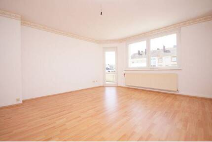 Preistipp! Gepflegte 4-Zimmer-Wohnung mit Balkon - Minden Innenstadt