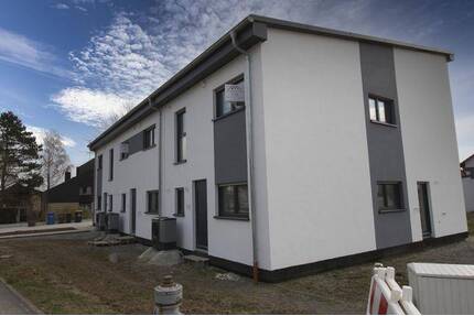 Neubau Reiheneckhaus in Oberstreu Provisionsfrei