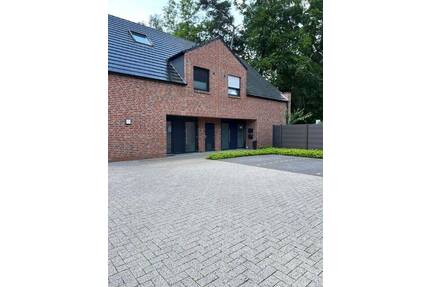 Tolle Lage: Maisonettewohnung 3 ZKB mit EBK + Balkon - Wildeshausen