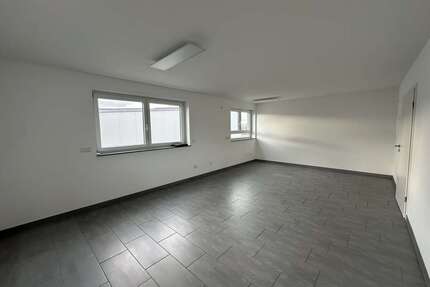 Büro in Neckarwestheim 340,00 € 30 m²