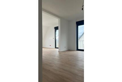 Helle 3-Zimmer-Wohnung mit Rheinblick in Urbar (Erstbezug)