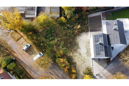 Grundstück für Bebauung mit einem Reihenhaus - Friedberg