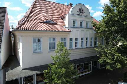 Haus zum Kaufen in Enger 1.150.000,00 € 376 m²