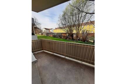 44 Wredestraße 21: 3 Zimmer EG-Wohnung mit Balkon - Rosenheim West