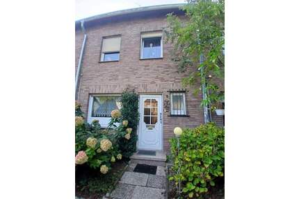 Einfamilien-Reihenhaus mit Ausbaureserve in guter Lage - Viersen Helenabrunn