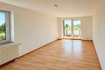 Wohnung zum Kaufen in Leuna 110.000,00 € 70 m²