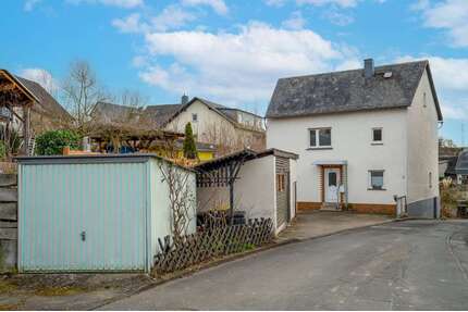 Haus zum Kaufen in Prath 110.000,00 € 92 m²