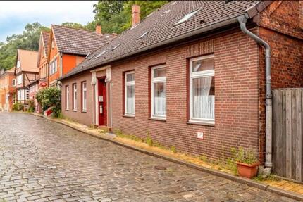 Einfamilien Haus - 180.000,00&nbsp;EUR Kaufpreis, ca.&nbsp; 160,00&nbsp;m&sup2; in Lauenburg/Elbe (PLZ: 21481)