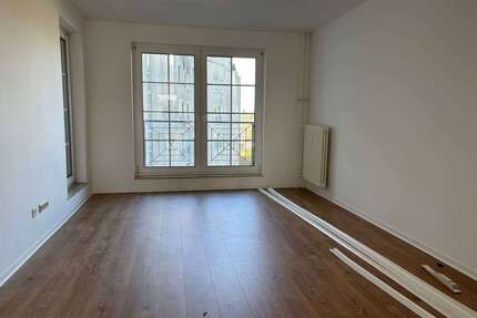 Wohnung zum Mieten in Berlin 1.499,00 € 110.96 m²