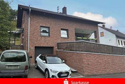 Haus zum Kaufen in Niederfischbach 215.000,00 € 141 m²