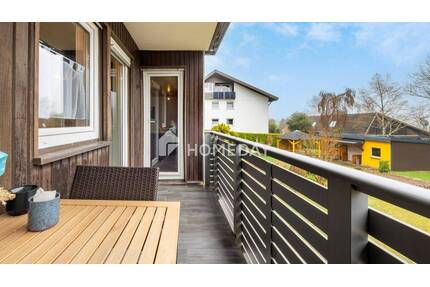 Diesen Sommer bezugsfrei! 3-Zimmer-Wohnung im Grünen mit Süd-Loggia und Stellplatz - Furtwangen im Schwarzwald Stadtgebiet