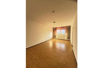 3 Zimmer Wohnung an Selbstnutzer Provisionsfrei - Berlin Neu-Hohenschönhausen