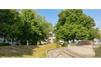 Attraktive 2-Zimmer-ETW mit Balkon und TG-St. in Monheim - Monheim am Rhein