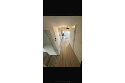 3 Zimmer Wohnung - 1.050,00&nbsp;EUR Kaltmiete, ca.&nbsp; 71,00&nbsp;m&sup2; in Aalen (PLZ: 73434) Dewangen