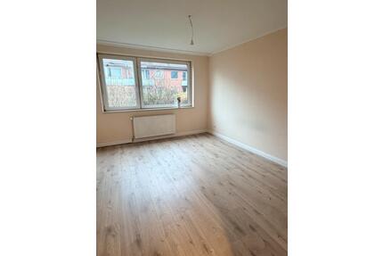 1 furnished private room as WG available from 01.07.26 - Hamburg Schnelsen