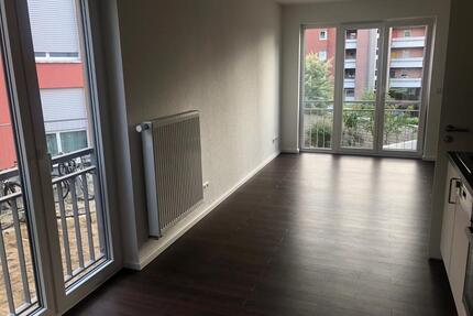 Gehobene 1-Zimmer-Wohnung mit EBK und WLAN - Frankfurt am Main Ginnheim