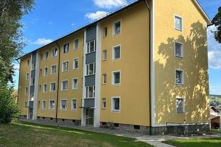 Haus zum Kaufen in Regen 2.099.000,00 € 976 m²