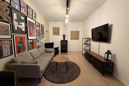 2-Zimmer-Altbauwohnung mit Garten, Terrasse & Kamin - Berlin Friedrichshain-Kreuzberg