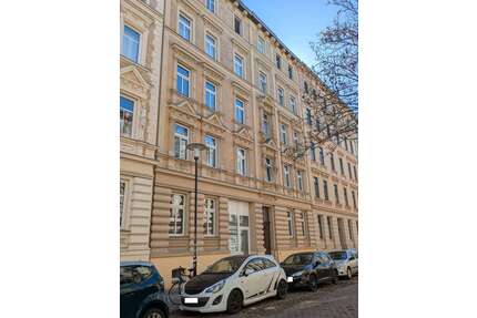 Wohnung zum Mieten in HalleS. 650,00 € 81.3 m² - Halle/S.
