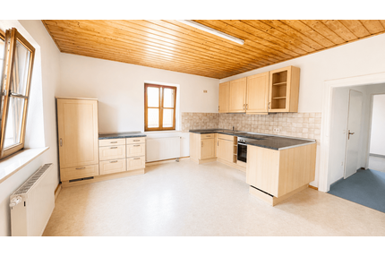 Wohnung zum Kaufen in Pöttmes 219.000,00 € 77.94 m²