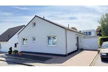 Haus zum Kaufen in Herzogenrath 439.000,00 € 123.81 m²