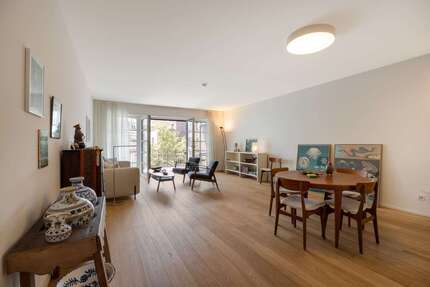 Wohnung zum Kaufen in Düsseldorf 598.000,00 € 79.57 m²