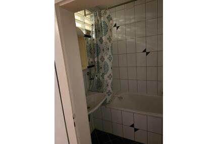 Vermiete teilmöblierte 2-Zimmer-Wohnung im Erdgechoss - Rothenburg ob der Tauber