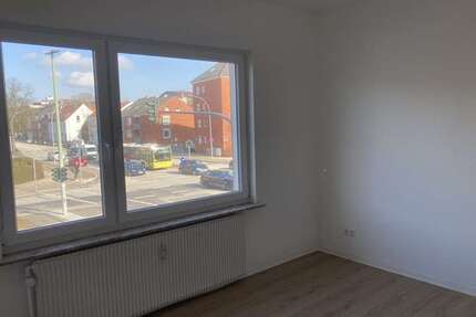 Wohnung zum Mieten in Bremerhaven 409,00 € 52.25 m²