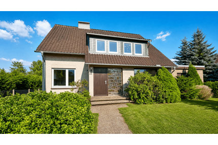 Haus zum Kaufen in Uelzen 299.000,00 € 185 m²