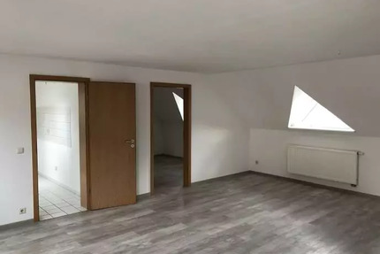 ***Helle 3-Raum-Dachgeschosswohnung in Schkeuditz***