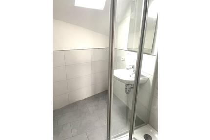 2,5-Zi.-DG-Mietwohnung - 700,00&nbsp;EUR Kaltmiete, ca.&nbsp; 69,00&nbsp;m&sup2; in Marbach am Neckar (PLZ: 71672)