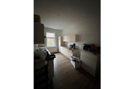 Helle 3-Raum-Wohnung mit Balkon - Leipzig Altwest