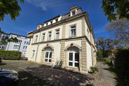 Wohnung zum Kaufen in Pirna 175.000,00 € 76.47 m²