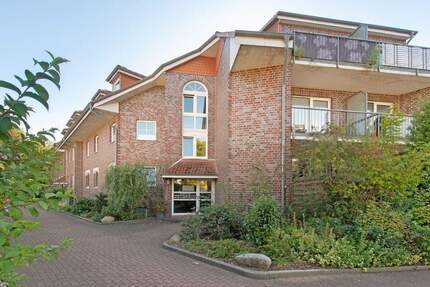 Ruhige Wohnlage in Norderstedt - Attraktive 3 Zimmer Dachgeschosswohnung mit Balkon