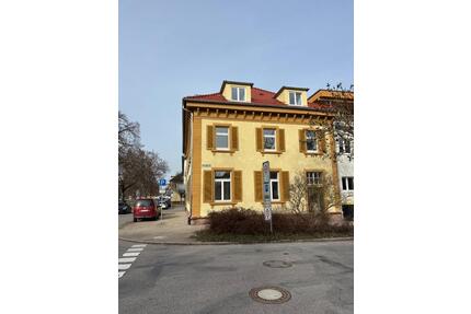 Neu sanierte 2-Zimmer Dachgeschosswohnung in allerbester Lage - Donaueschingen