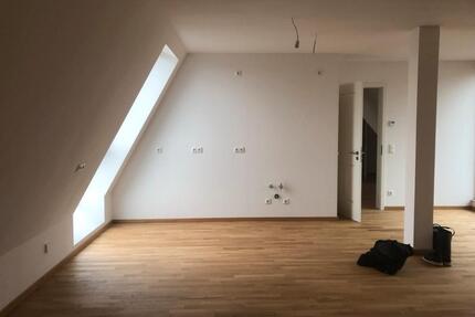 Nachmieter 2 Zimmer Wohnung Zentrum - Leipzig Mitte