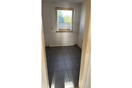 3 Zimmern Wohnung - 720,00&nbsp;EUR Kaltmiete, ca.&nbsp; 56,00&nbsp;m&sup2; in Neustadt (Hessen) (PLZ: 35279)