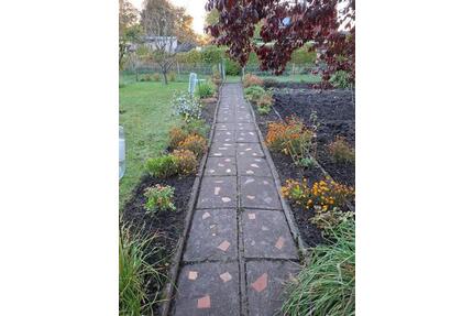 Klein Garten - 3.000,00&nbsp;EUR Kaltmiete, ca.&nbsp; 0,00&nbsp;m&sup2; in Rostock (PLZ: 18055)