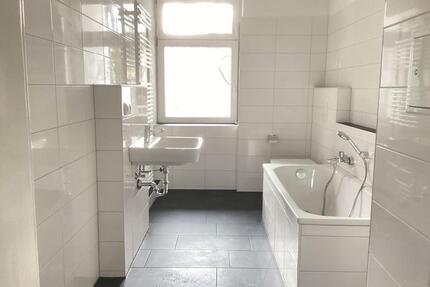 Neue Wohnung, neues Glück! 2-Zimmer-Wohnung mit Balkon - Leipzig Nordwest