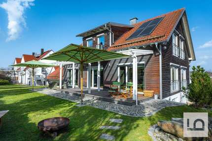 Haus zum Kaufen in Wolnzach 1.390.000,00 € 265 m²