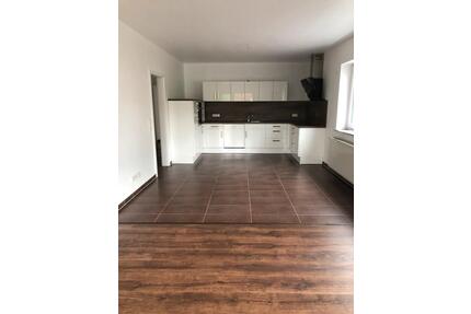 3 Familien Haus in Friedewald-Motzfeld