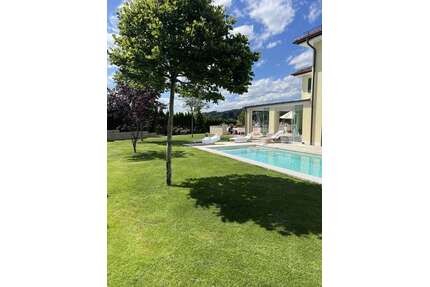 Haus zum Kaufen in Diedorf 2.490.000,00 € 425 m²