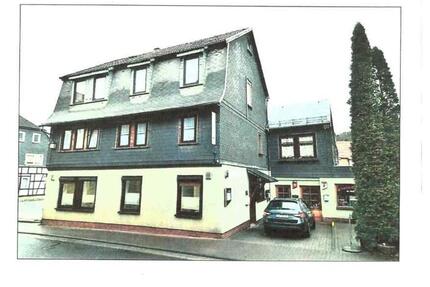 1ZKB. 600 m bis zum Bahnhof (Linie Erfurt - Ilmenau, 1 Zug h). - Geratal Geraberg