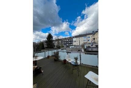 3-Zimmer Wohnung mit großer Terrasse im 1. OG - in Leverkusen