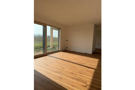 Erstbezug | 2-Zimmer-Wohnung mit Terrasse in Schemmerhofen
