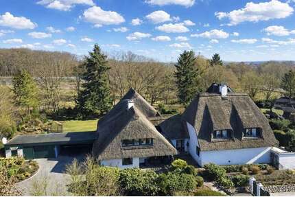 Haus zum Kaufen in Seevetal 2.195.000,00 € 495.55 m²