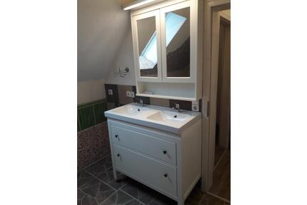 Drei Zimmerwohnung - 900,00&nbsp;EUR Kaltmiete, ca.&nbsp; 133,00&nbsp;m&sup2; in Breisach am Rhein (PLZ: 79206)