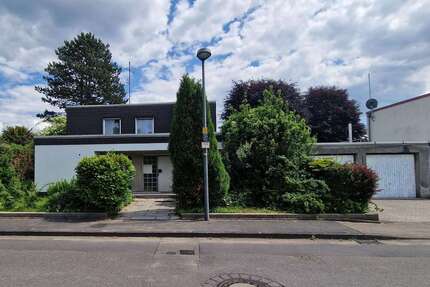 Haus zum Kaufen in Köln 719.000,00 € 198 m²