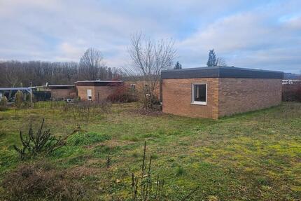Bungalow mit großem Garten in ruhiger Lage - Überherrn